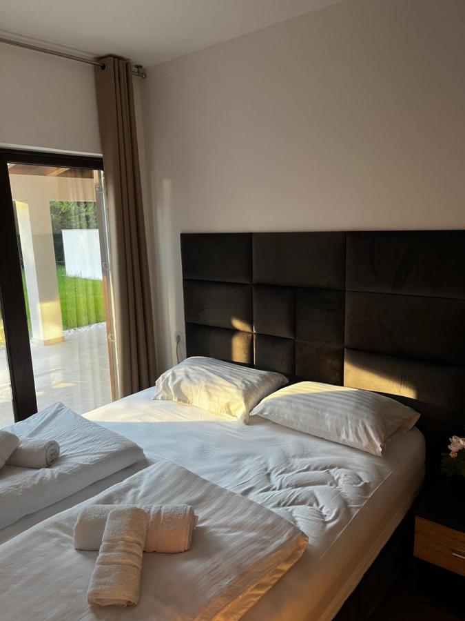 Active Chillax Oasis Apartments Ankaran Dış mekan fotoğraf