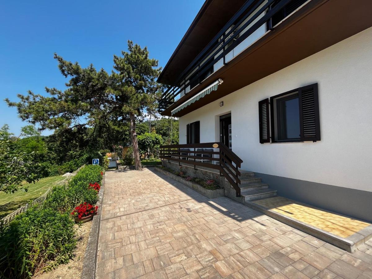Active Chillax Oasis Apartments Ankaran Dış mekan fotoğraf